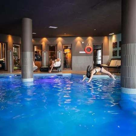 Aparthotel Le Hameau Du Kashmir Val Thorens